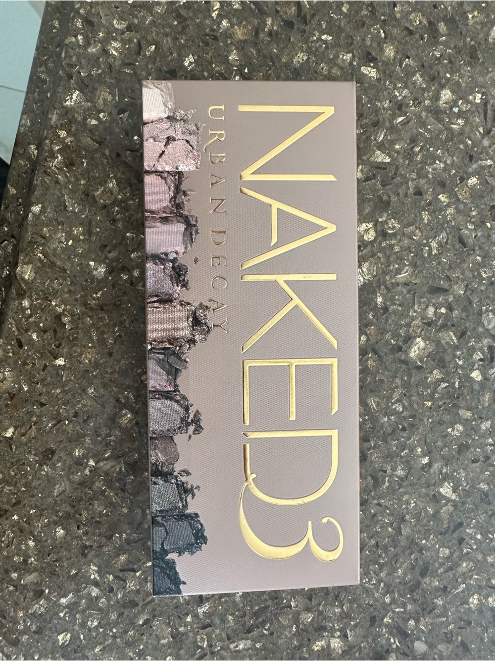 Urban Decay NAKED3 Rose and Mauve Eyeshadow Palette